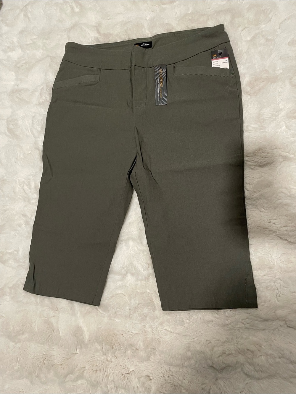 Lee Sculpting Olive Green Capri Pants